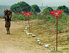 Terreno minado en Angola