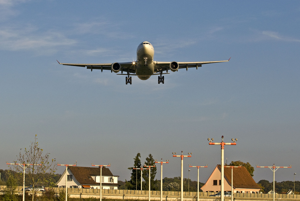 Searching for a sound solution to aircraft noise - SWI