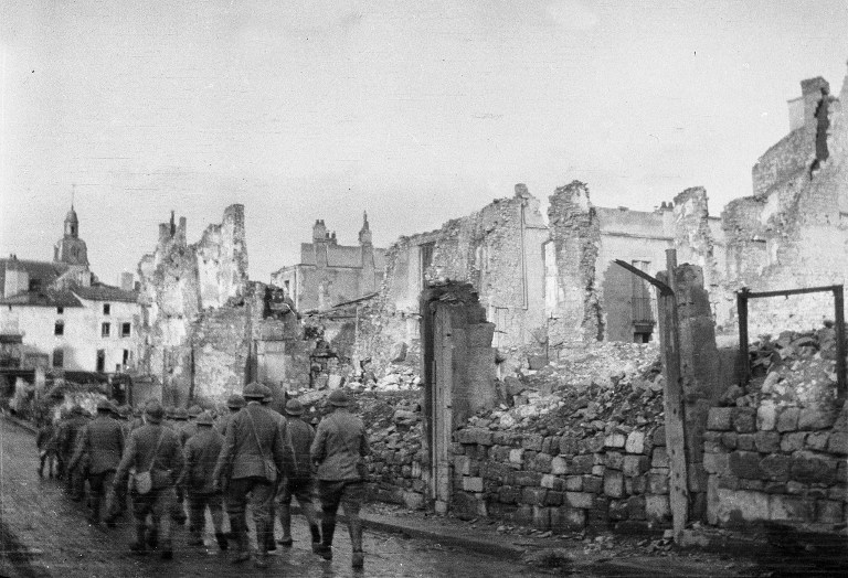 Soldiers In Verdun