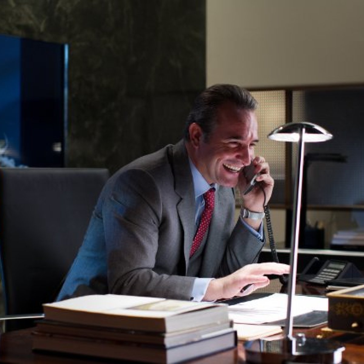 ハリウッド映画にみるスイスの銀行家 - SWI swissinfo.ch