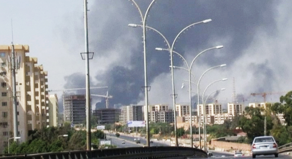 Clashes around Tripoli airport