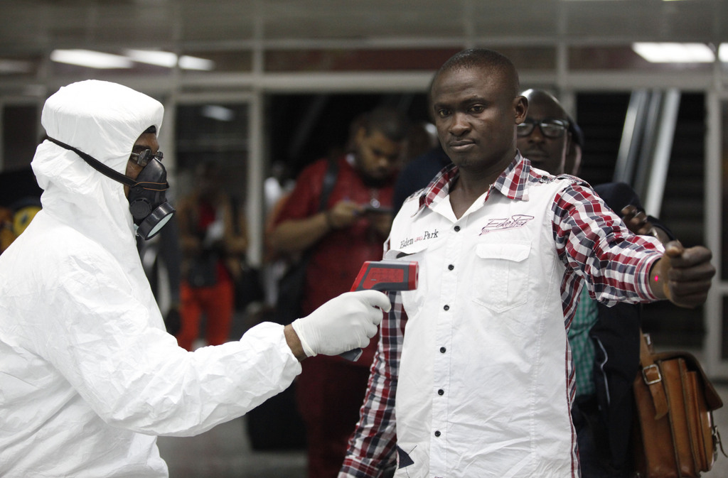 Ebola check at airport