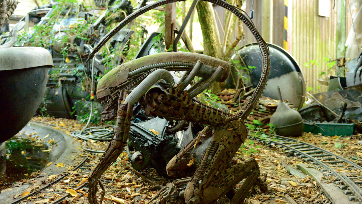 Swiss films spotlight H.R. Giger…and direct democracy - SWI