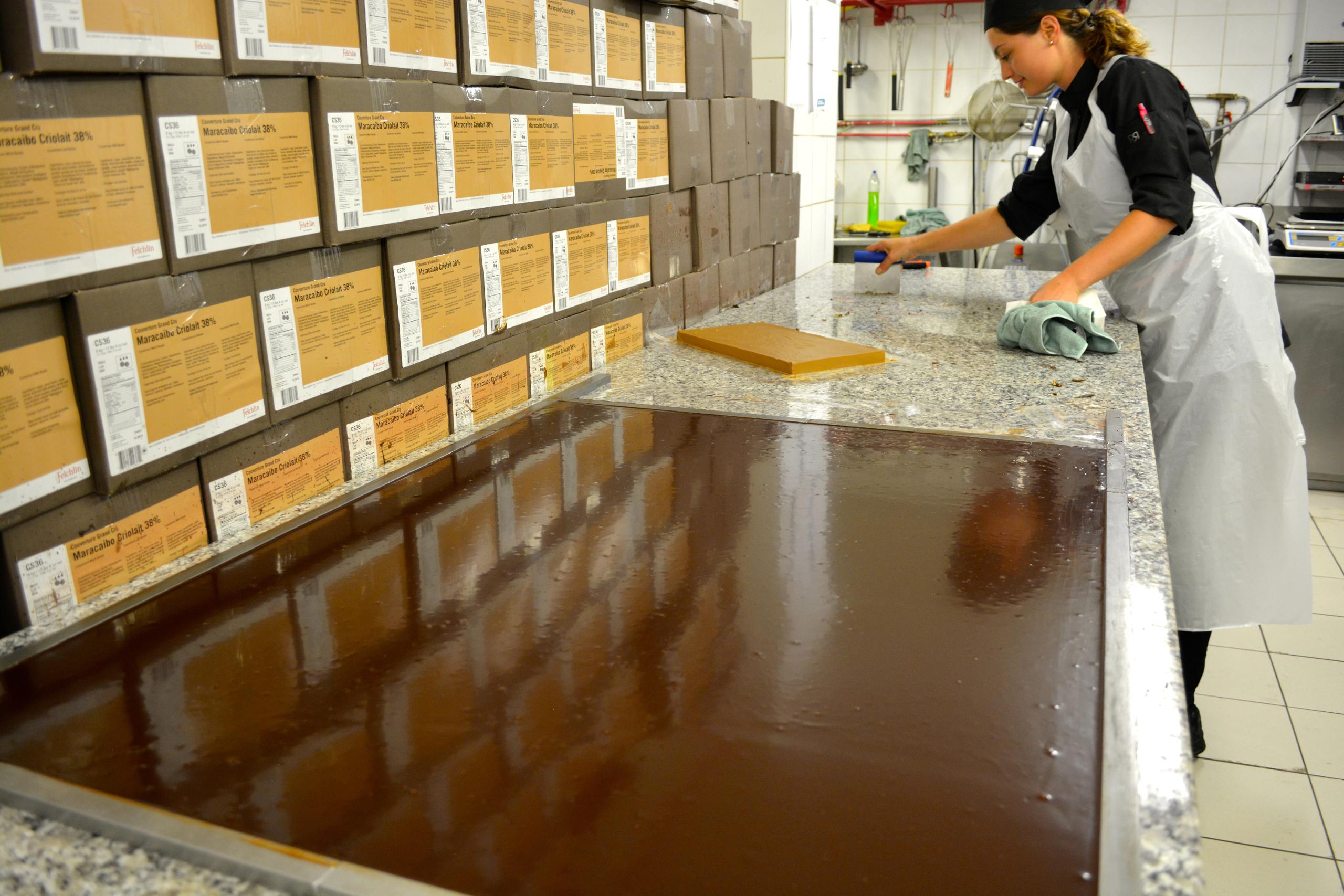 Da colheita do cacau à "ganache" de chocolate: nem sempre a cadeia de abastecimento é clara