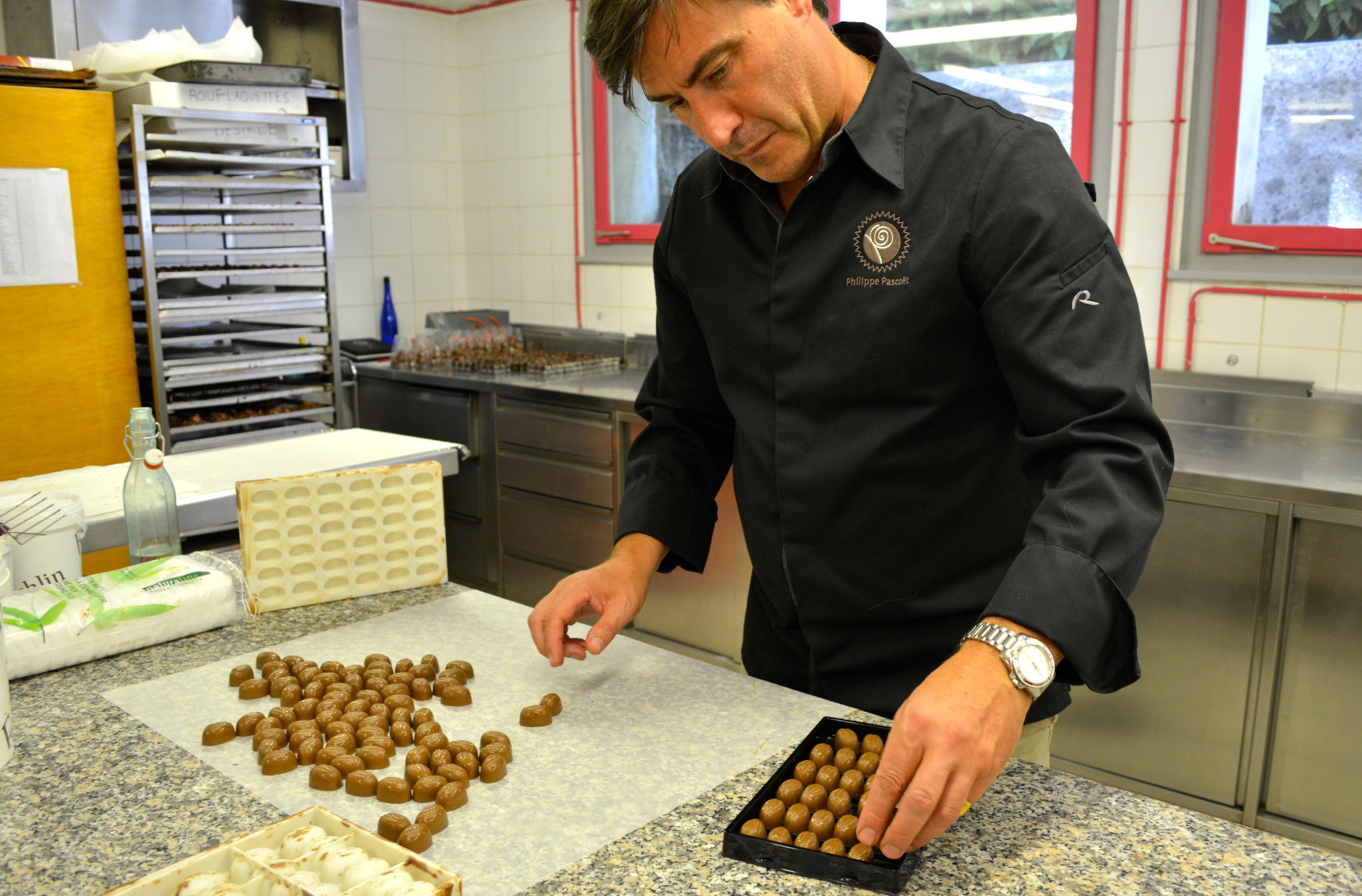 O "chocolatier" Philippe Pascoët confia nos selos que garantem sua matéria-prima