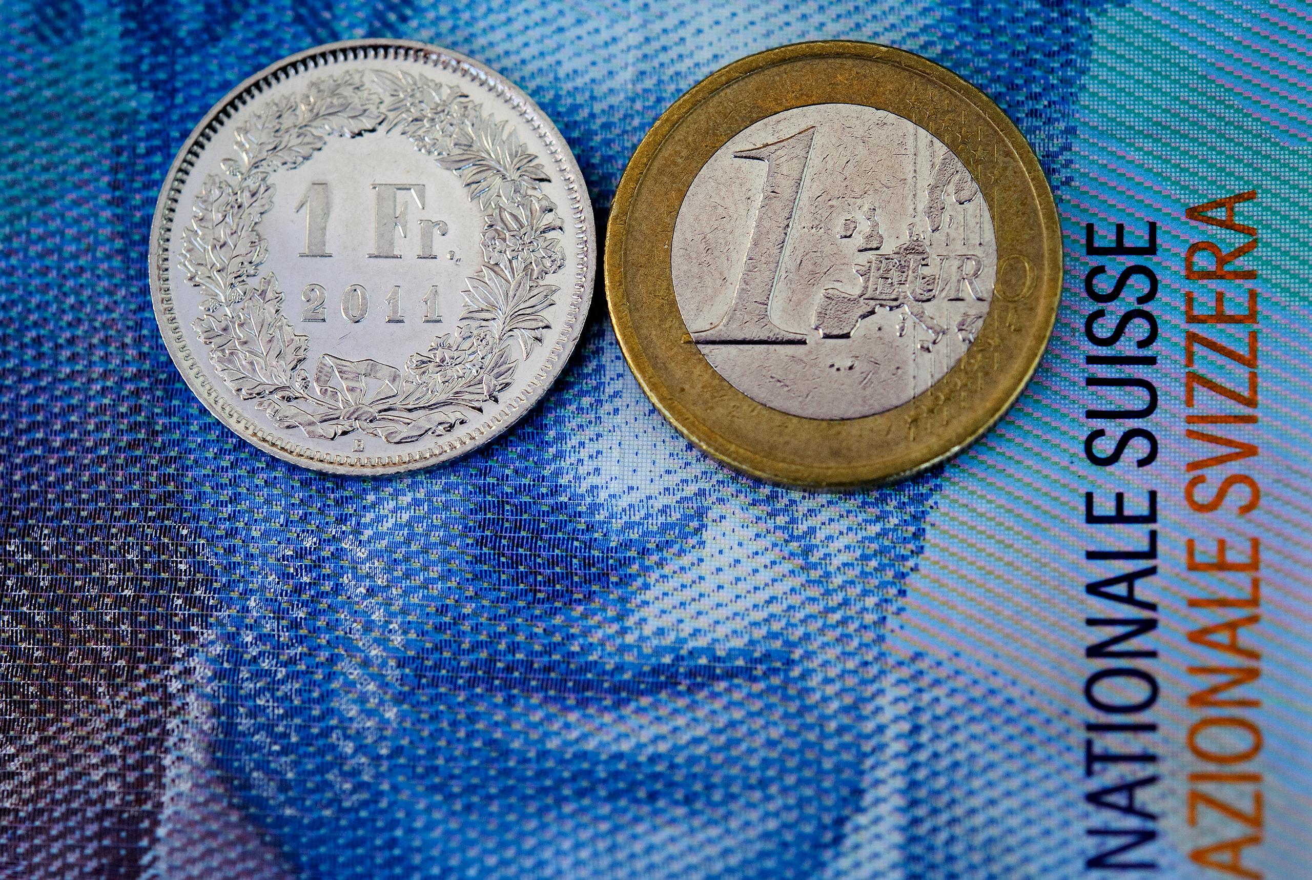 moneta da un franco e moneta da un euro