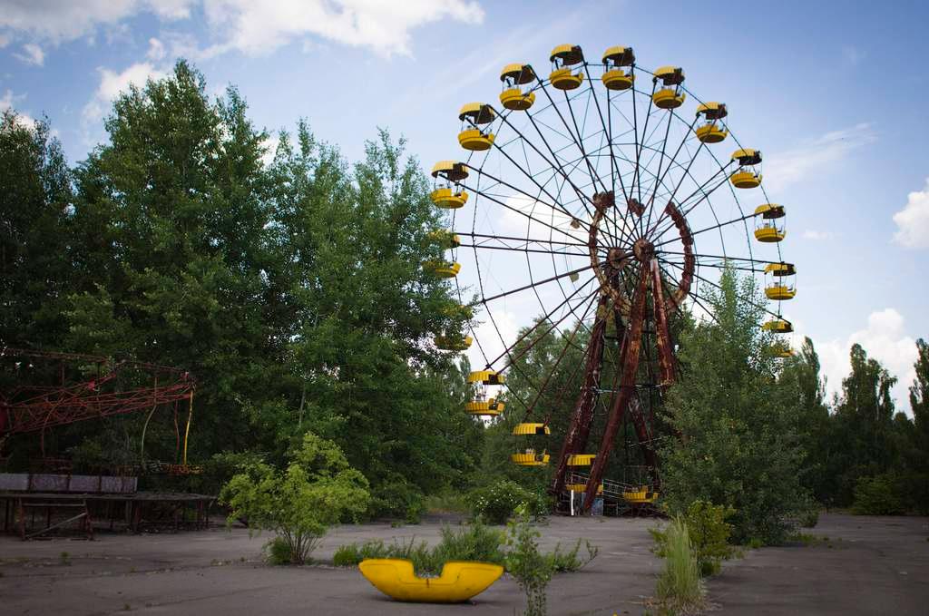 Заброшенный город Припять, чьи жители были эвакуированы в мае 1986 года, навсегда останется символом Чернобыльской катастрофы.