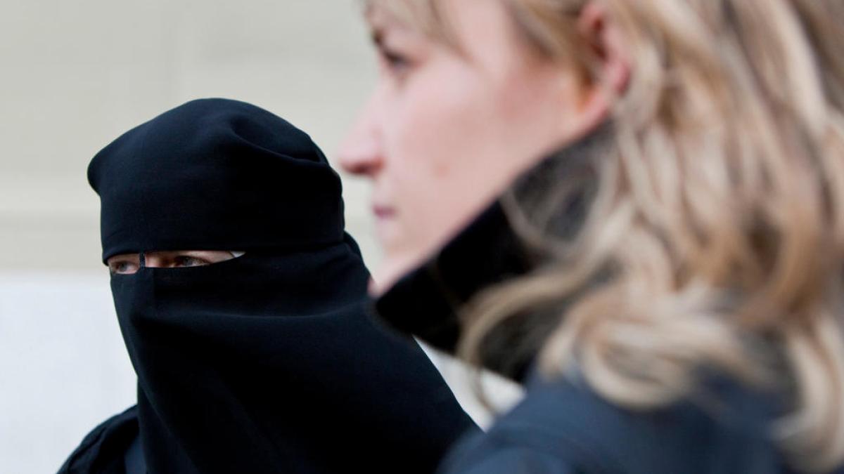 为什么改信伊斯兰教？ - SWI swissinfo.ch