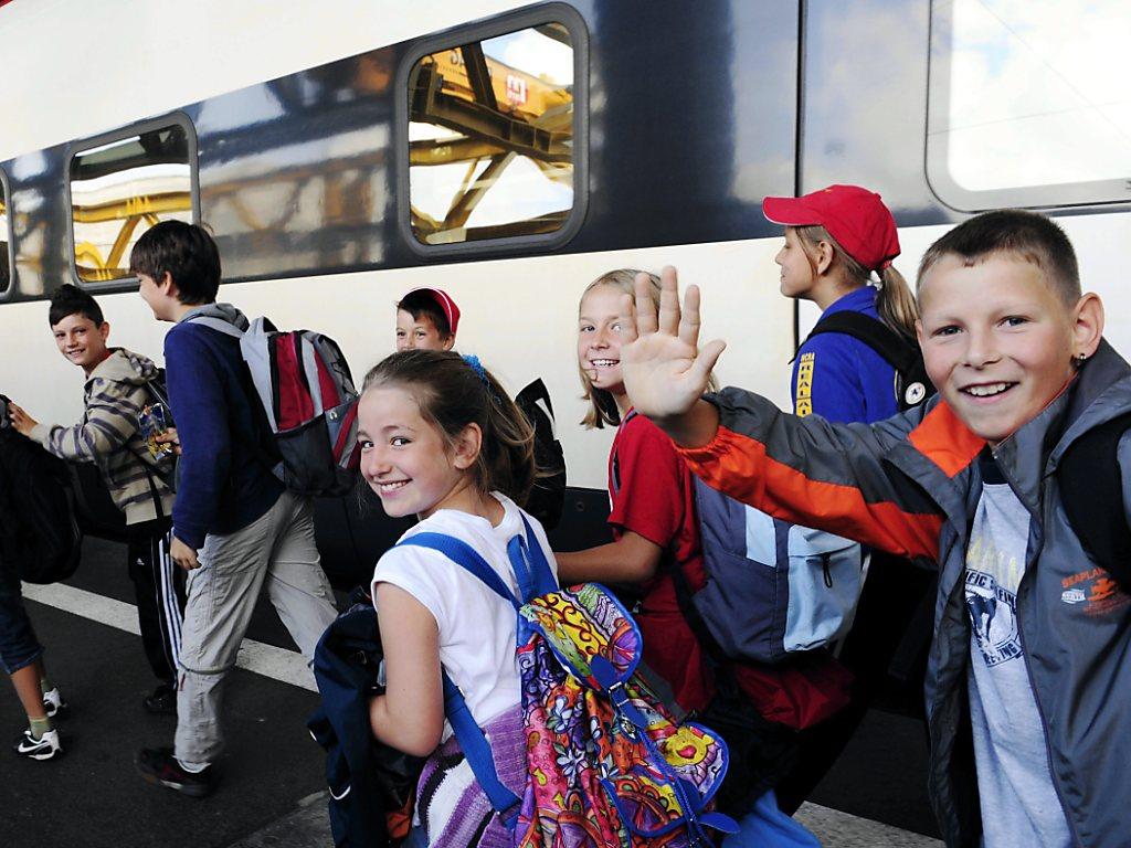 schulreise Über 55'000 Schüler am Dienstag auf Schulreise - SWI swissinfo.ch