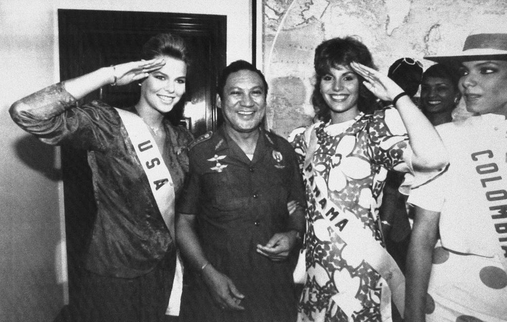 Manuel Noriega ai tempi della dittatura