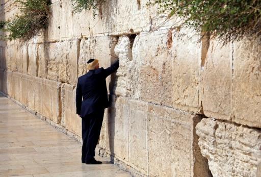 دونالد ترامب اول رئيس اميركي يزور حائط المبكى في القدس - SWI swissinfo.ch