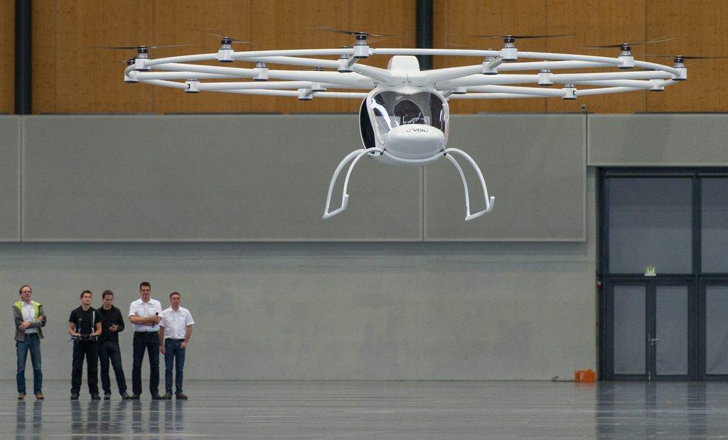 Taxi volante: in grado di decollare verticalmente, il velivolo elettrico “Volocopter”.