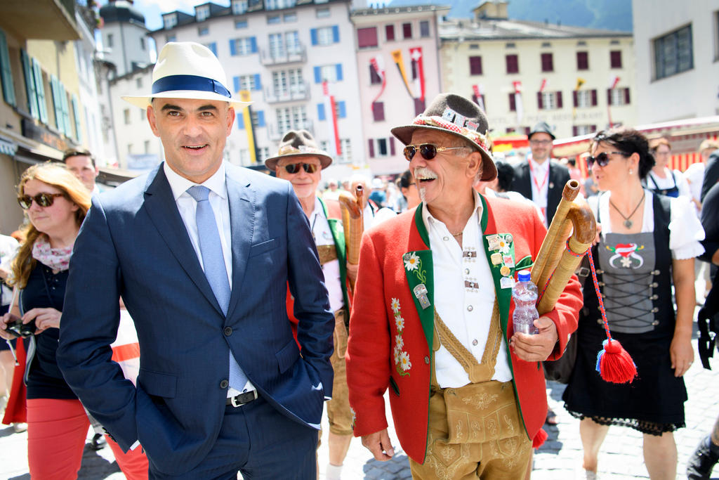 Alain Berset at the yodel festival in Brig