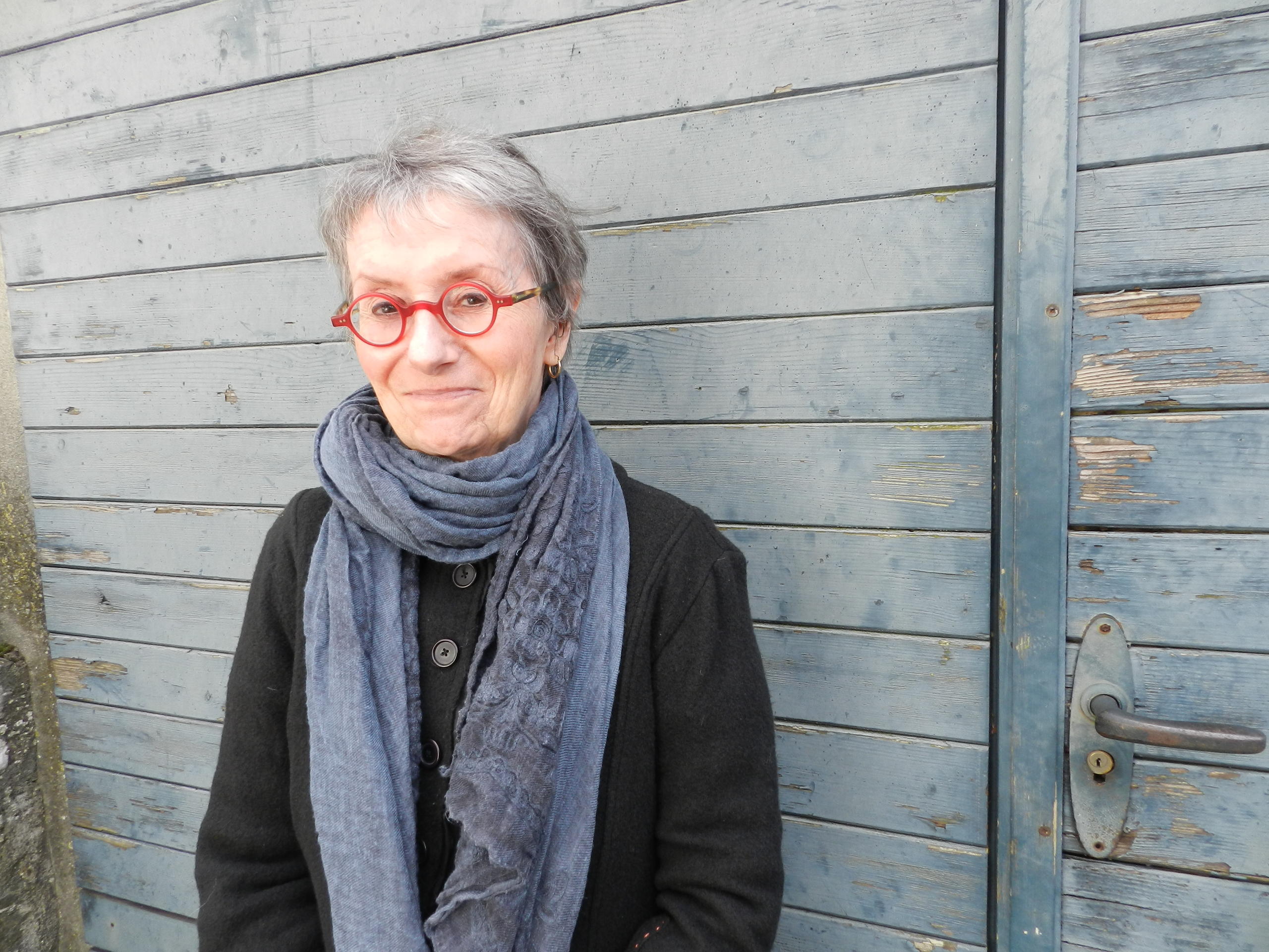 Portrait of author Alison Anderson
