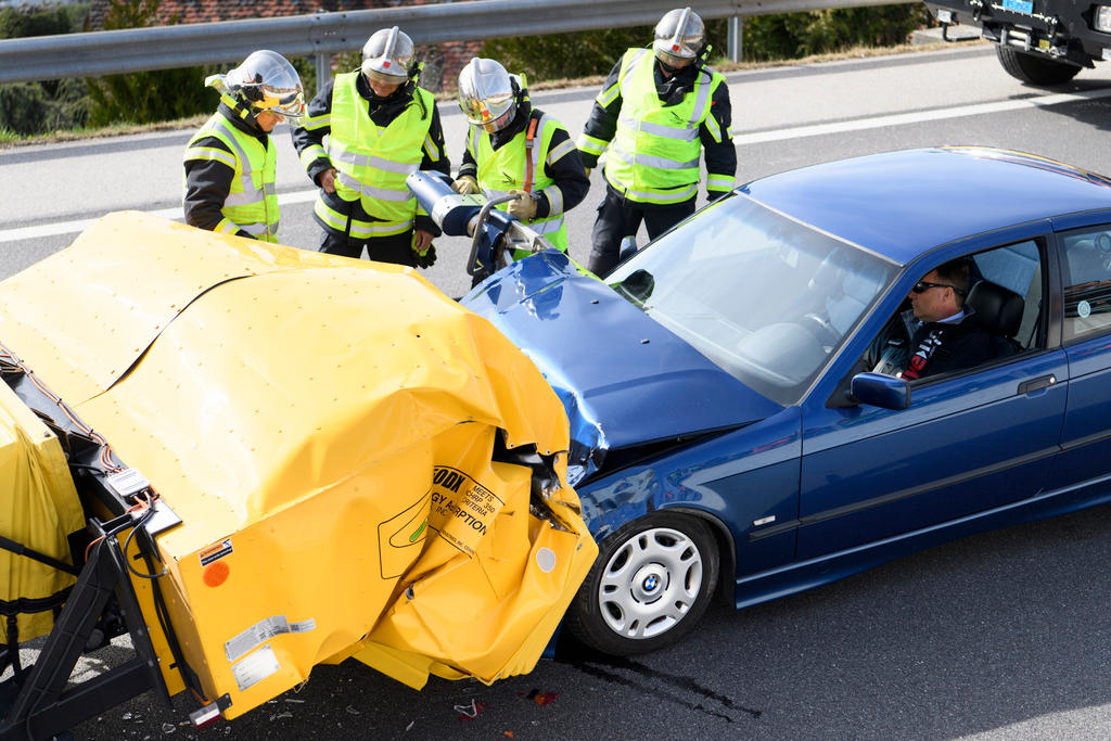 A car crash simulation near Lutry, in canton Vaud.