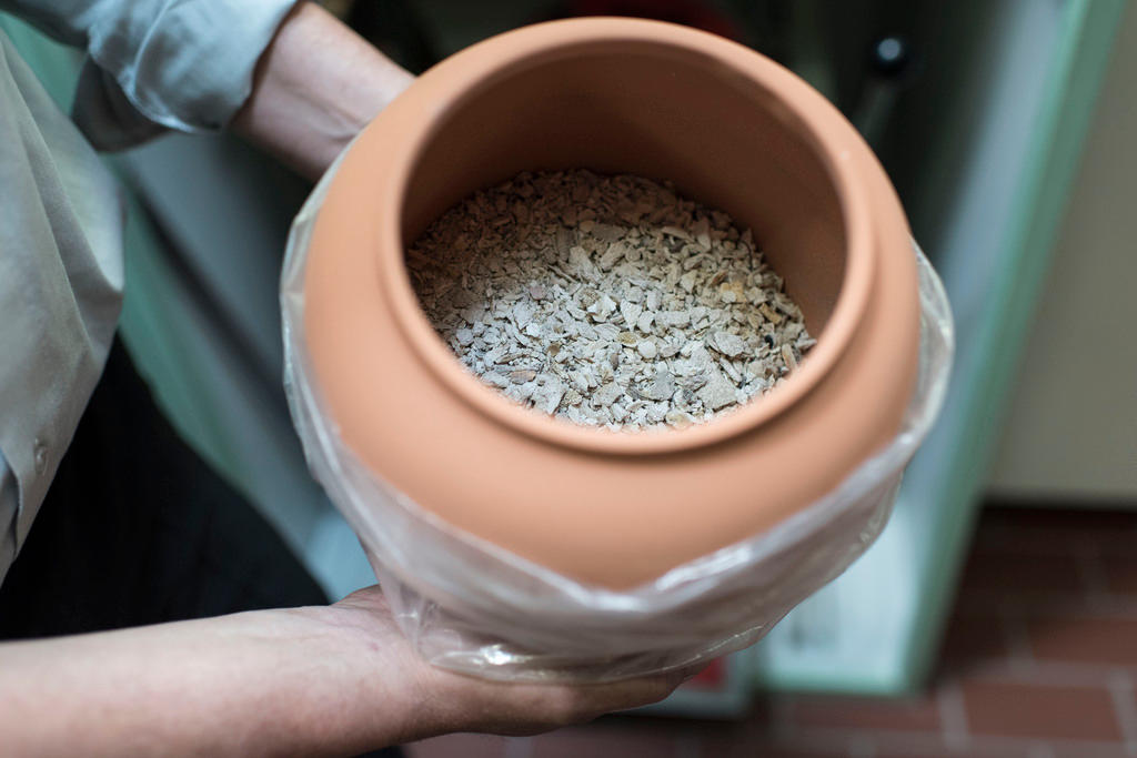 An urn filled with ashes