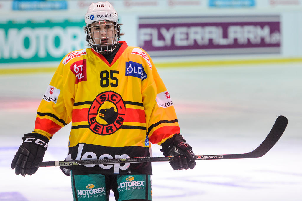 Hischier im Dress des SCB