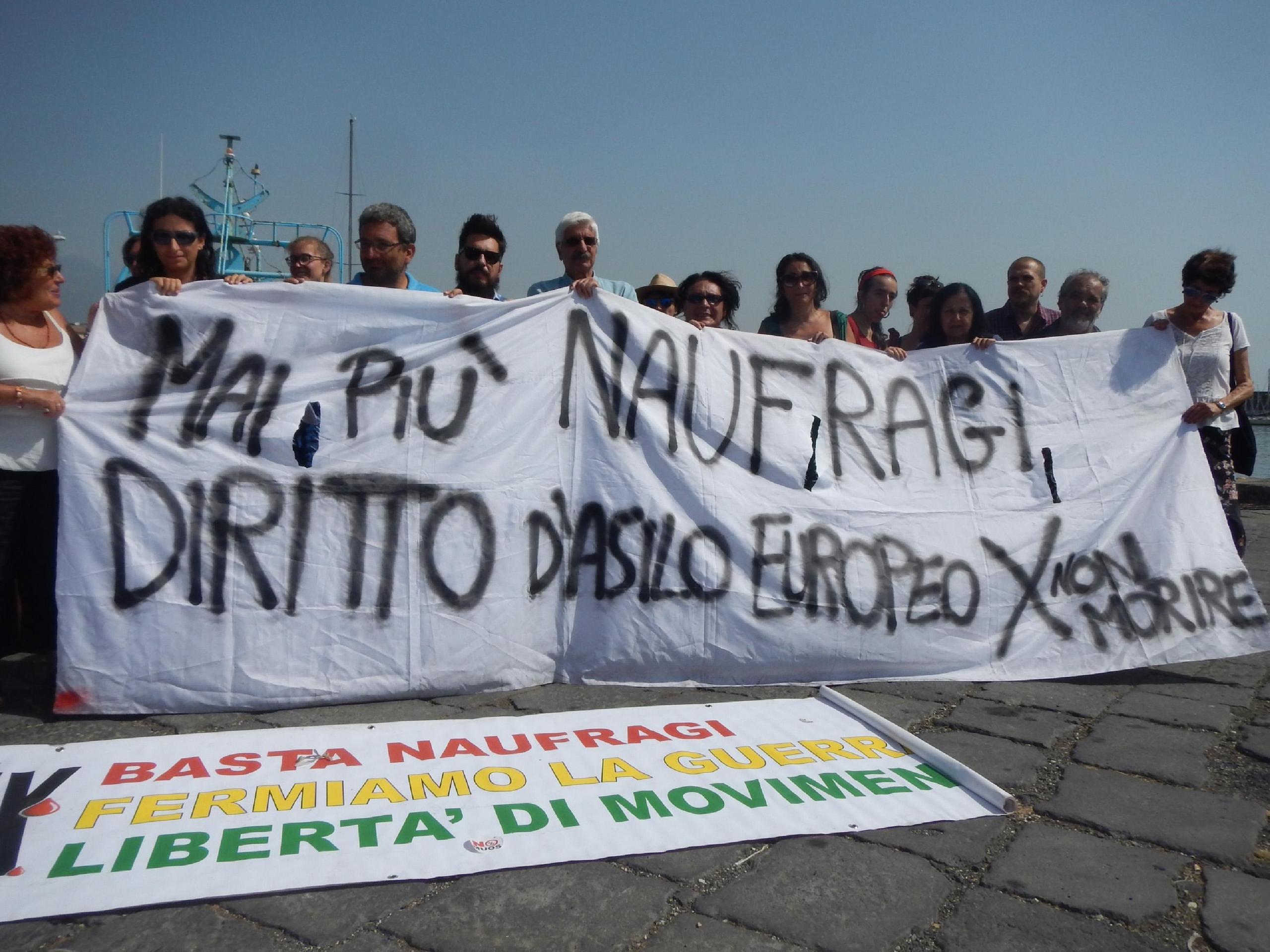 Un momento della manifestazione svoltasi nei giorni scorsi a Catania organizzata dal movimento Generazione identitaria