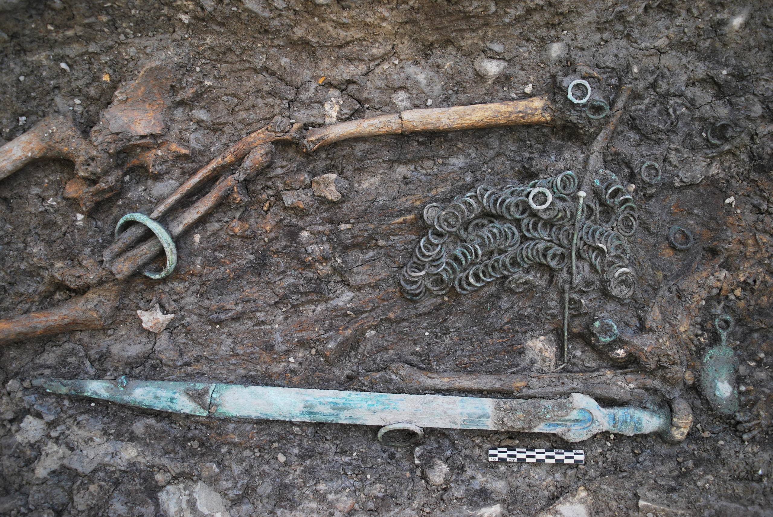 ヴァレー州の工事現場から見つかった青銅器時代の遺物