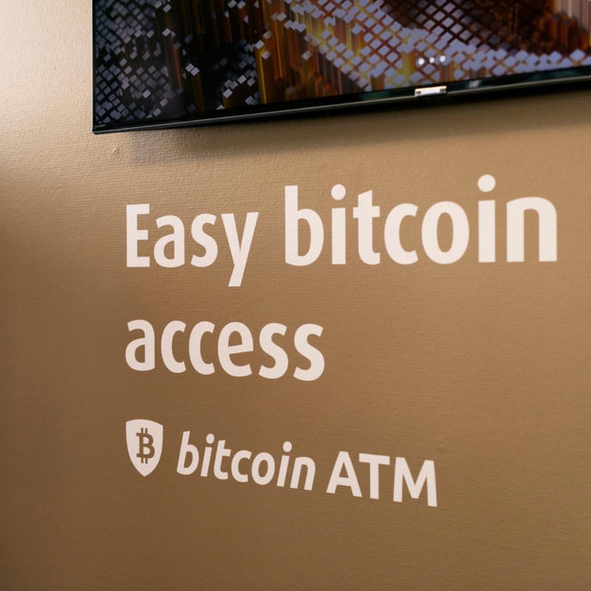 Suíços super-ricos querem uma fatia do boom da criptomoeda - SWI  swissinfo.ch