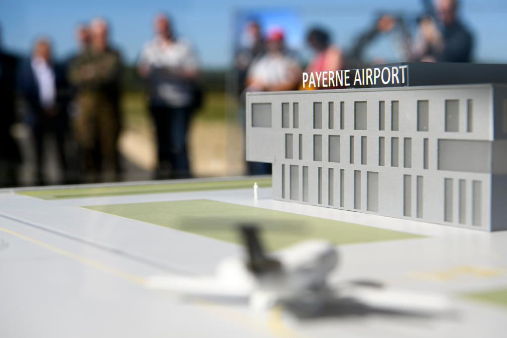 False model of Payerne Airport
