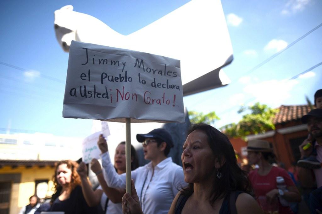 Jimmy Morales: el pueblo lo declara a usted non grato