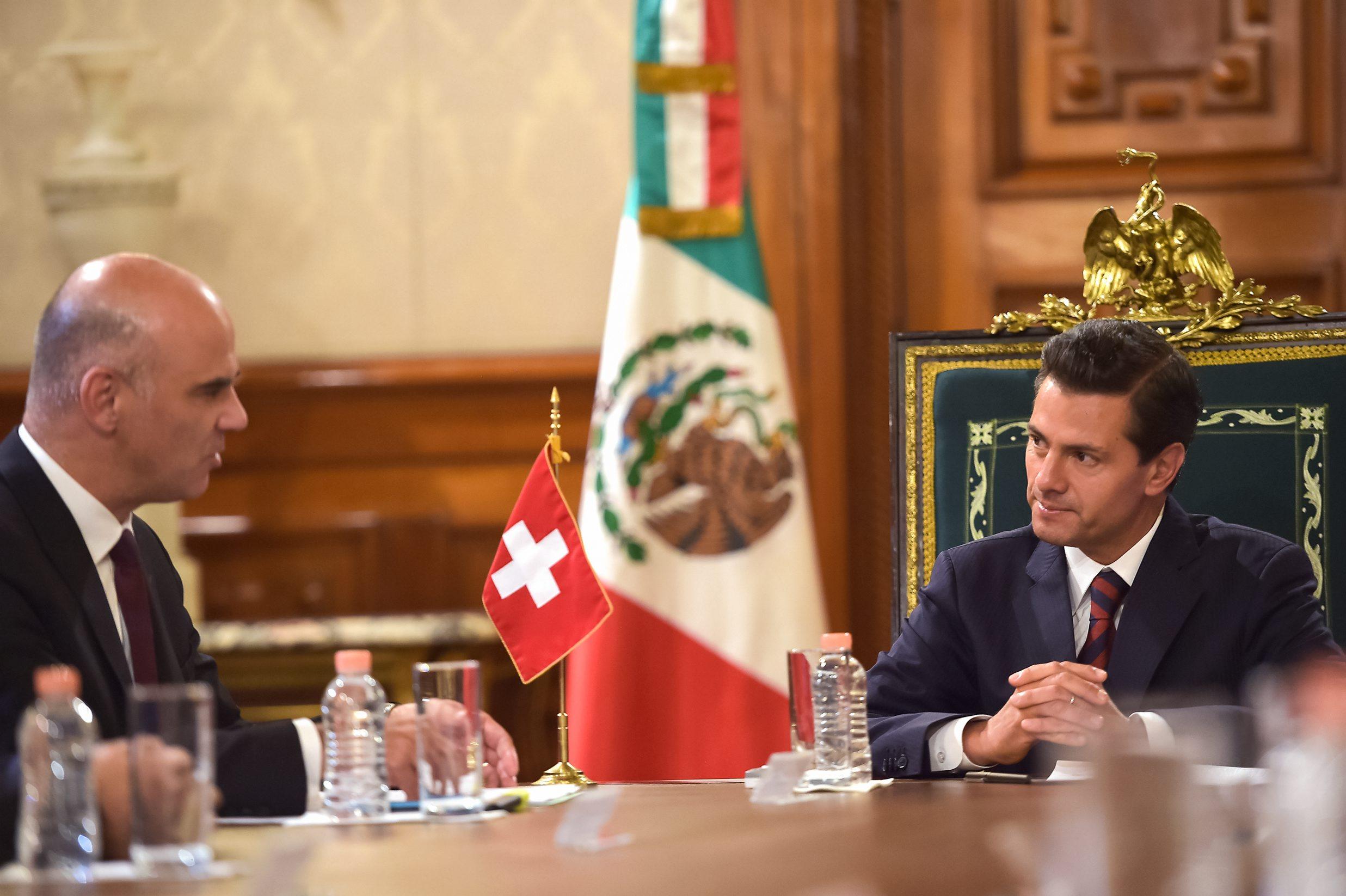 Reunión entre Alain Berset, vicepresidente de Suiza, y el presidente de México, Enrique Peña Nieto
