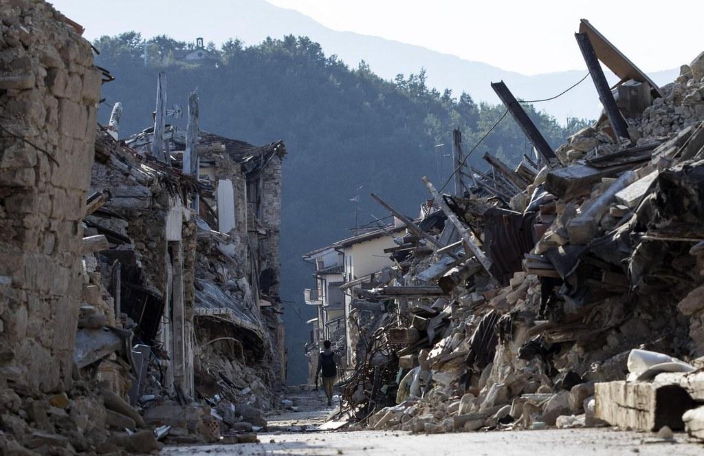 Case diroccate ad Amatrice un anno dopo il terremoto