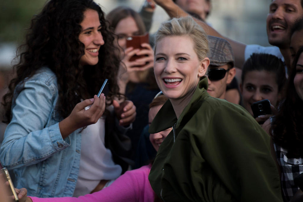 Cate Blanchett mit Fans