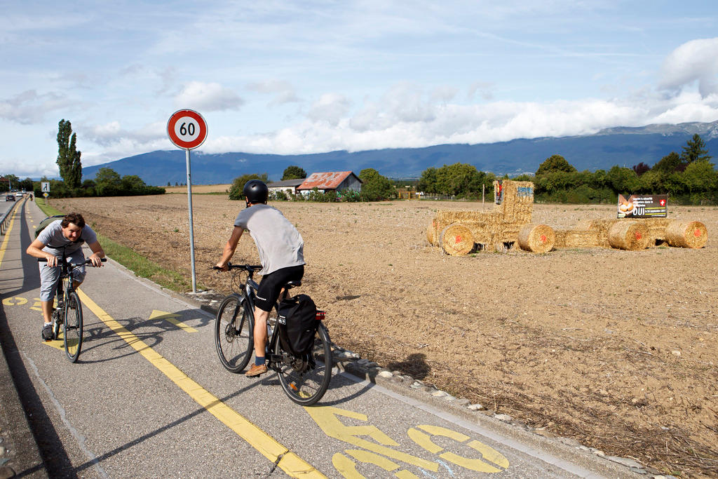 le ciclopiste aumetano anche in Svizzera