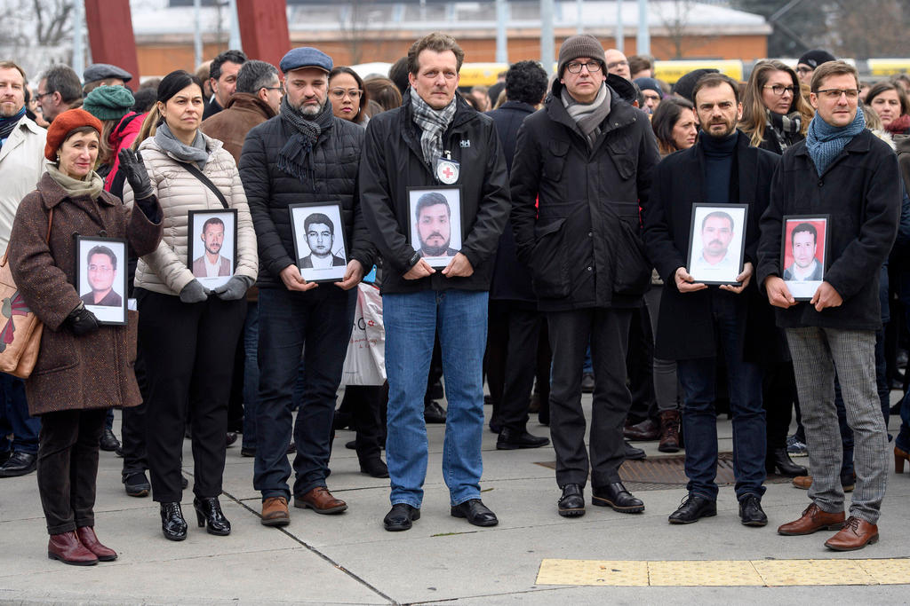 ICRC staff in Geneva pay tribute to six colleagues killed in Afghanistan