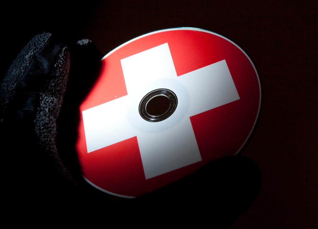 CD with Swiss flag