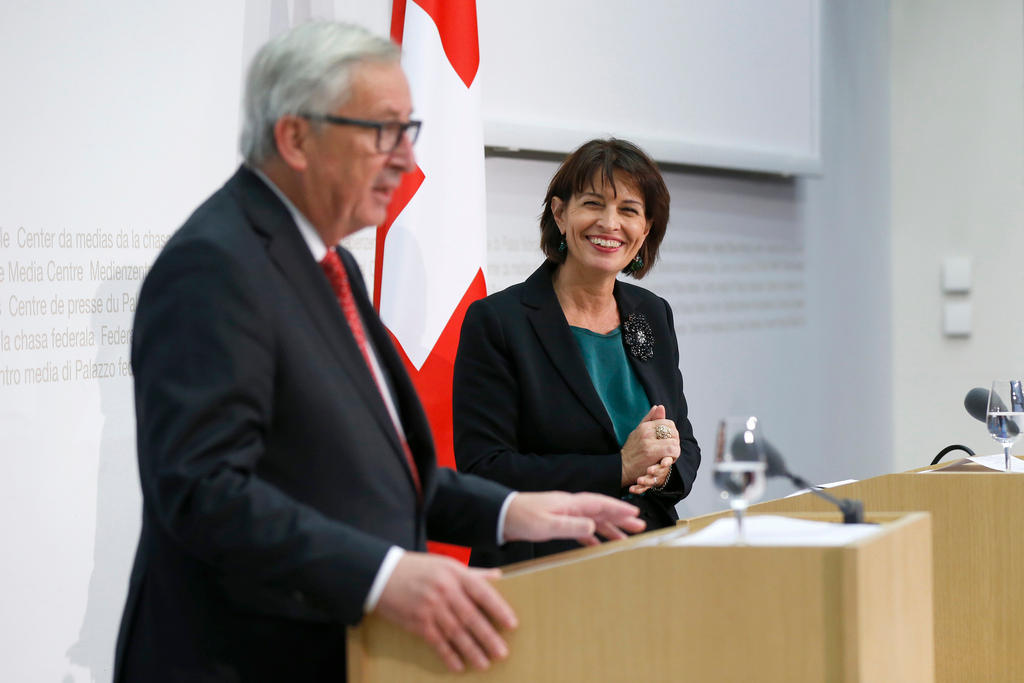 EC President Juncker and Swiss President Leuthard (right) at news conference
