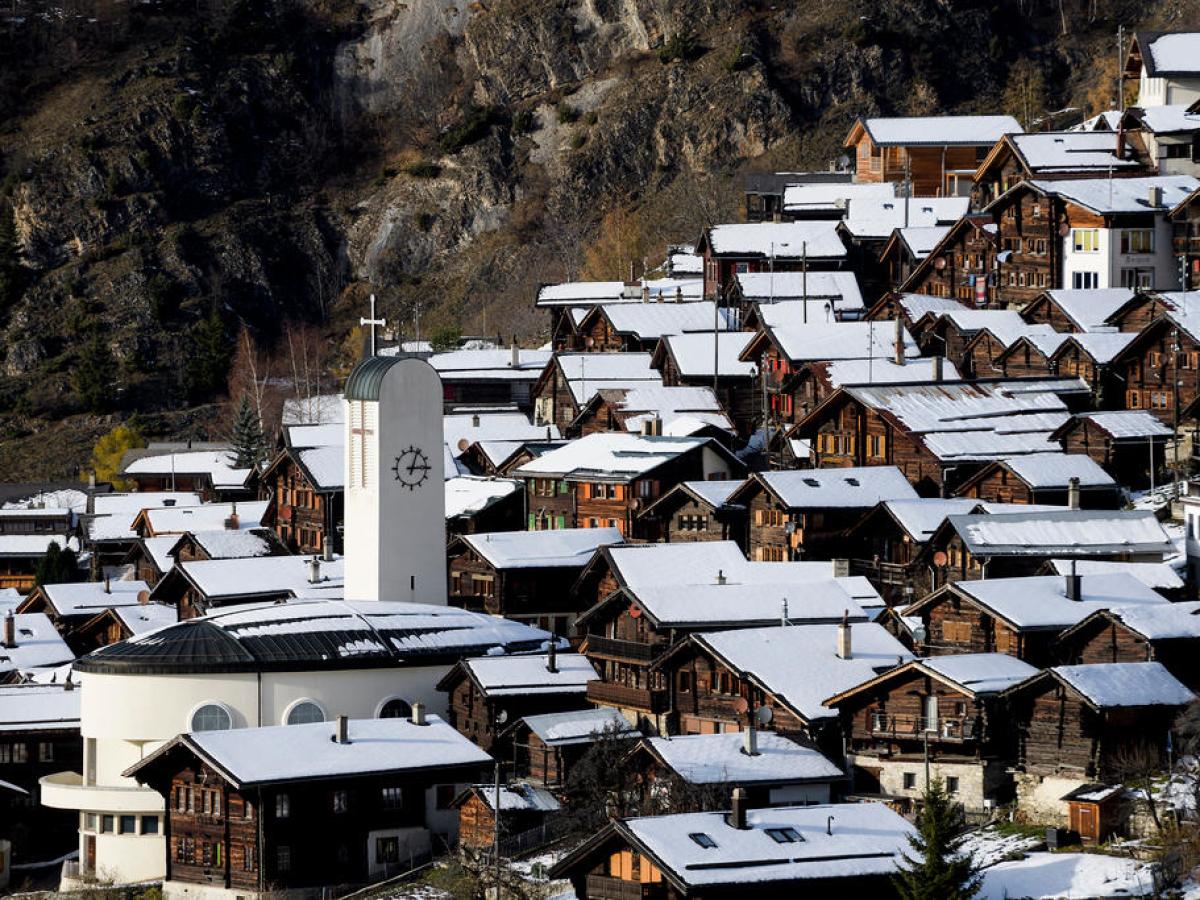 Albinen cash incentive given green light - SWI swissinfo.ch