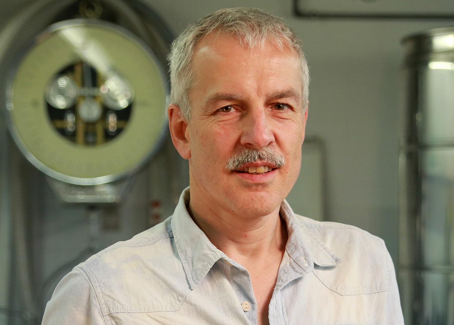 Jean-Daniel Charrière at the Swiss government s agriculture institute, Agroscope