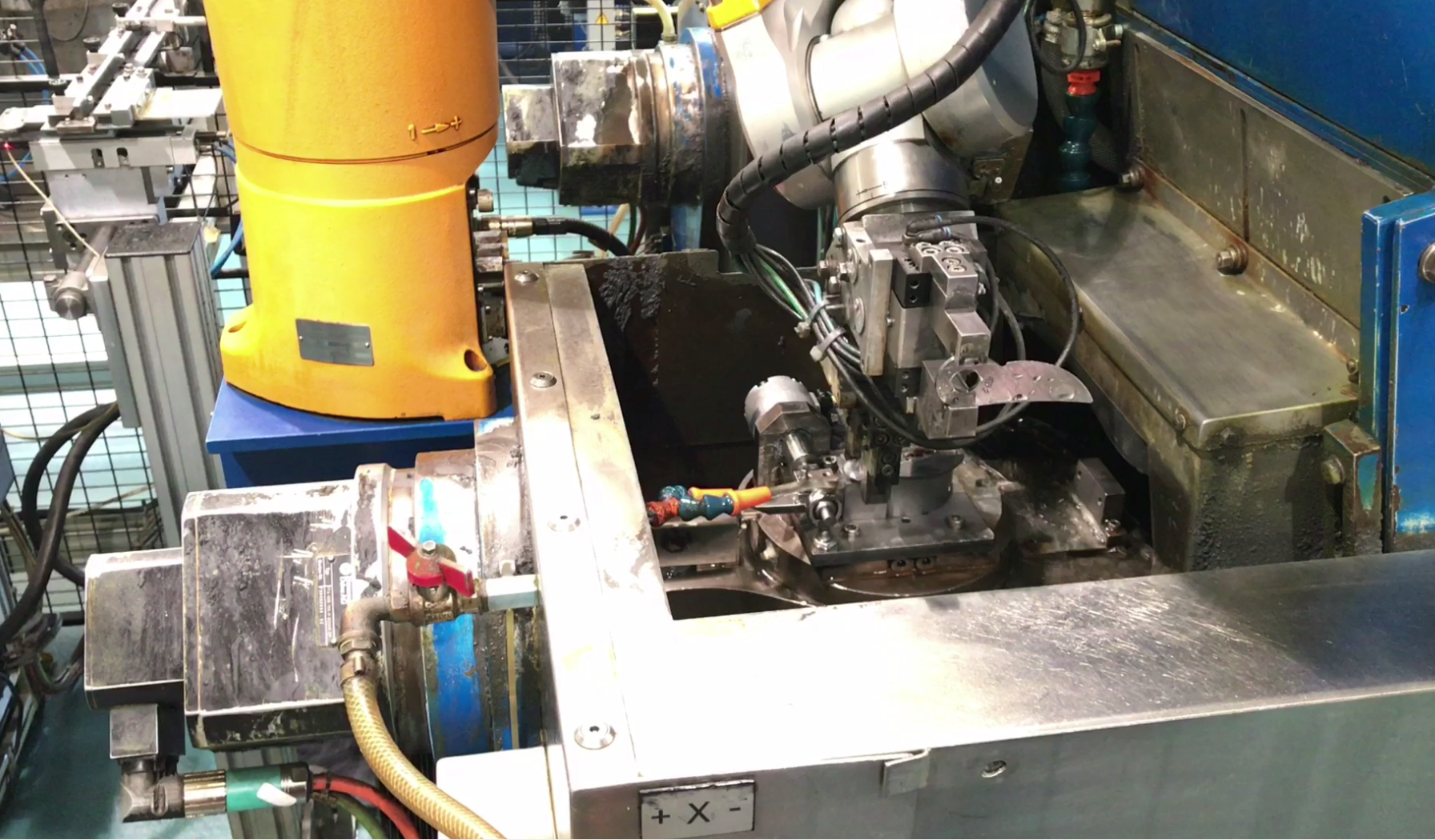 Robots de la empresa Felco