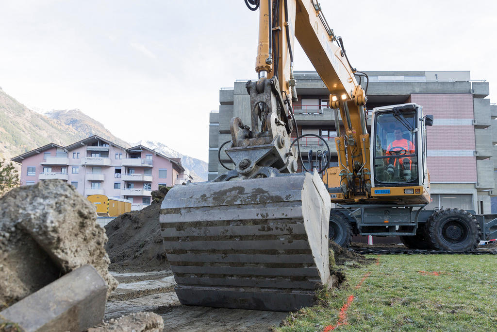 Workers began removing soil heavily contaminated by mercury