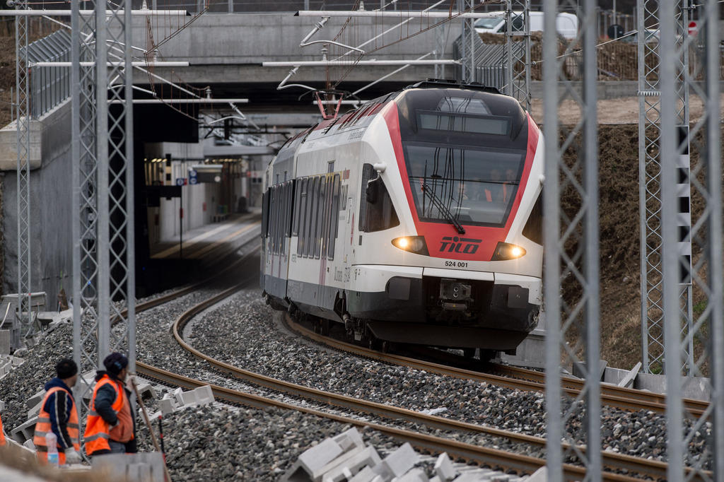 treno tilo circola sulla nuova linea stabio arcisate