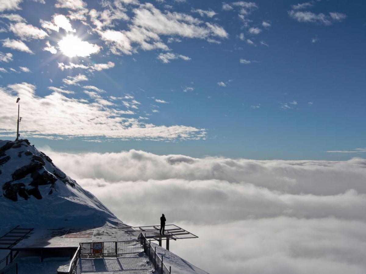 St Moritz becomes first Swiss ski resort to accept Bitcoin - SWI  swissinfo.ch