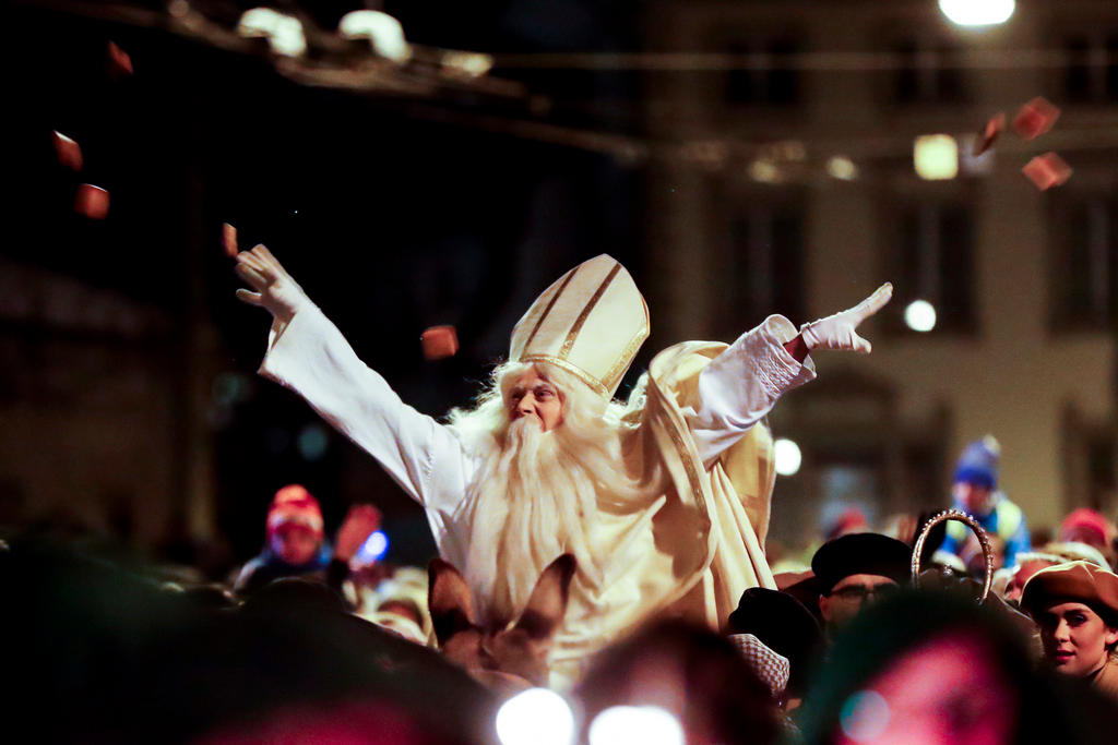 St. Nikolaus auf einem Esel