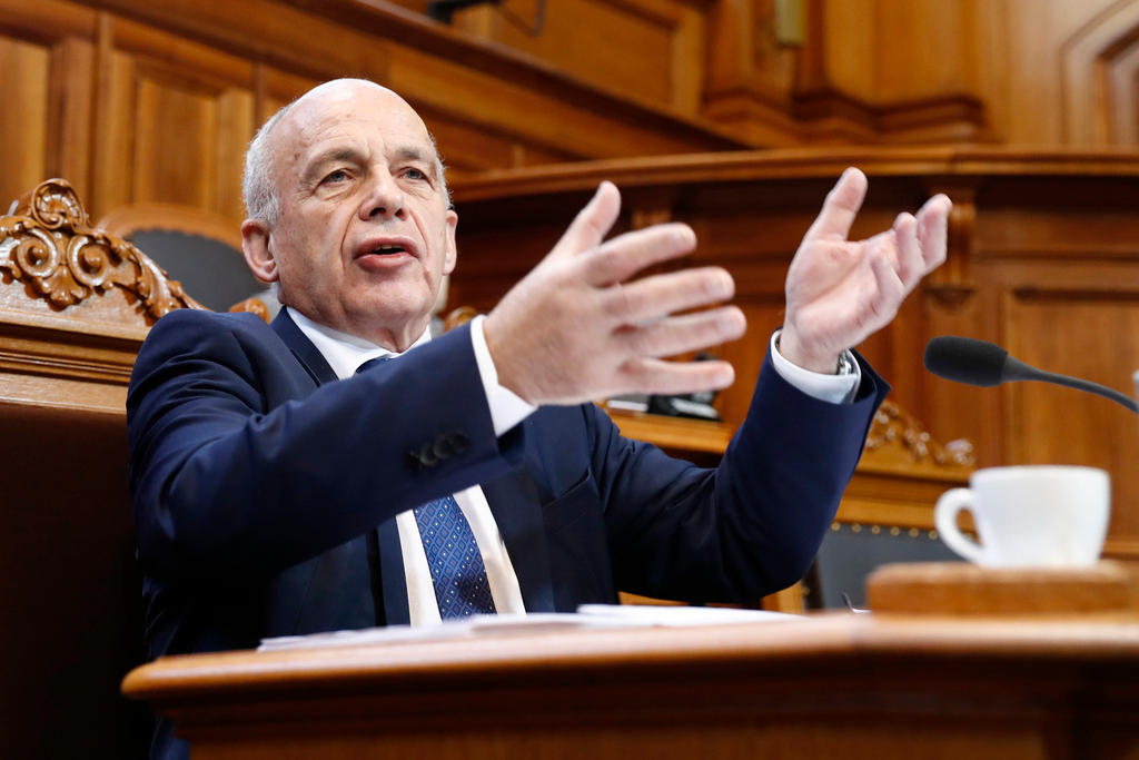 ueli maurer speaking in the swiss senate