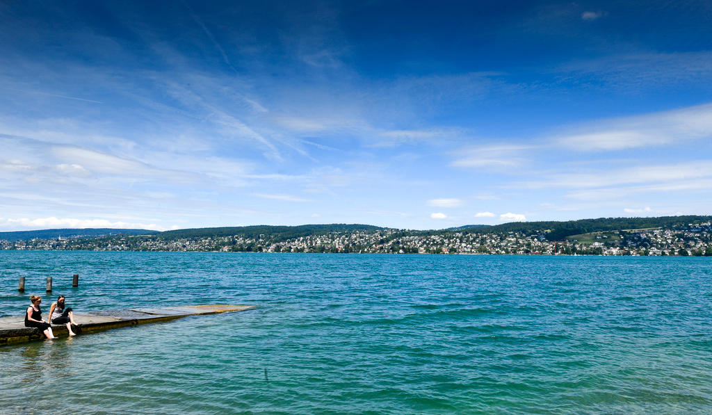 lake zurich