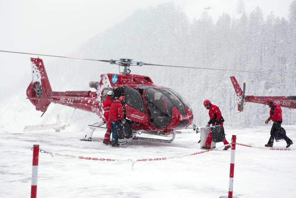 A Zermatt si viaggia solo in elicottero