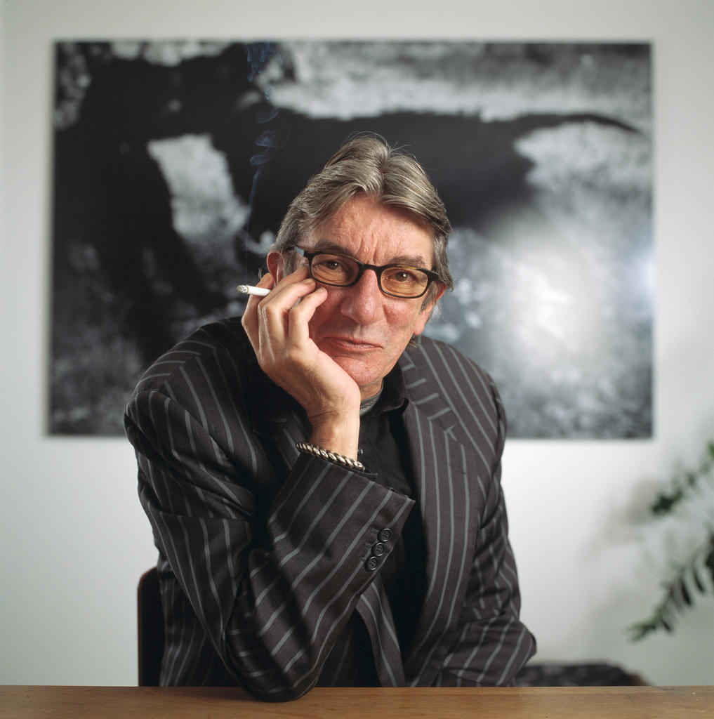 Markus Raetz opens his doors to perception in Bern - SWI swissinfo.ch