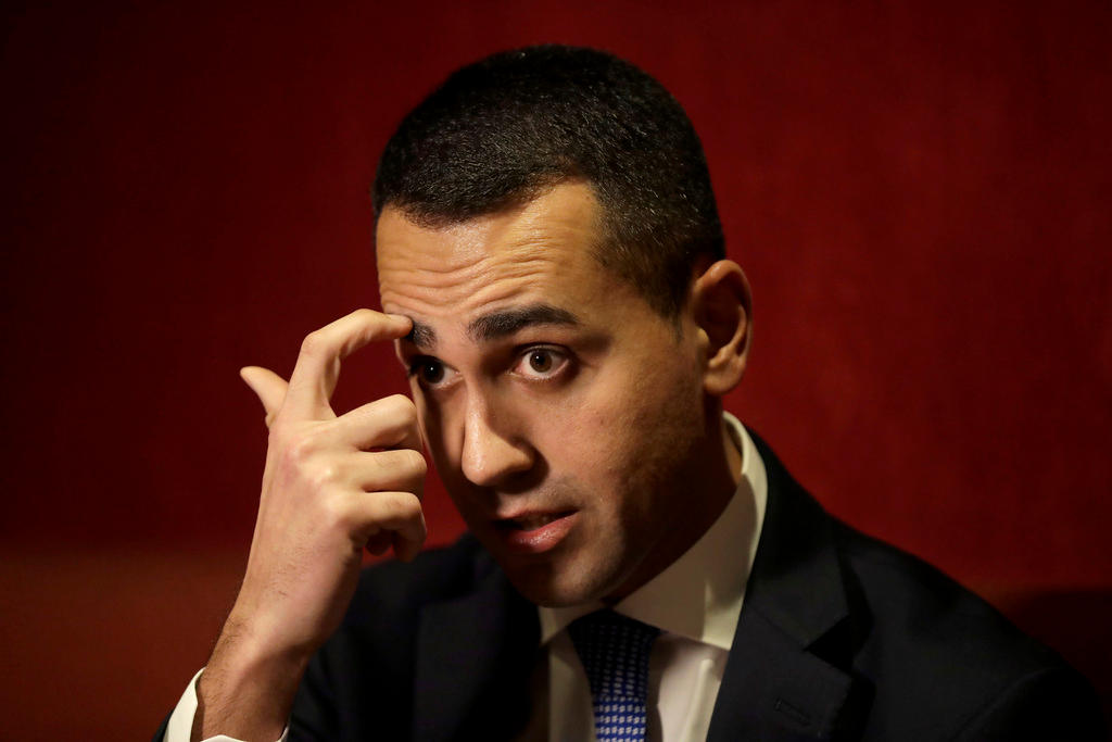 il leader dei 5 stelle luigi di maio