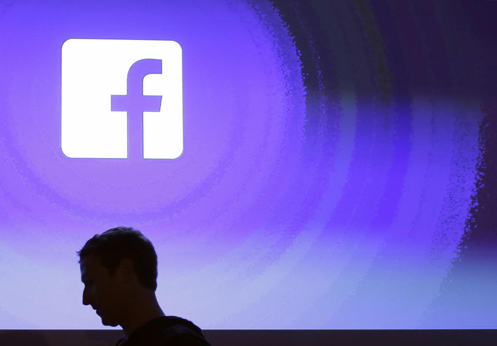 Kopf von Mark Zuckerberg in der Silhouette seitlich