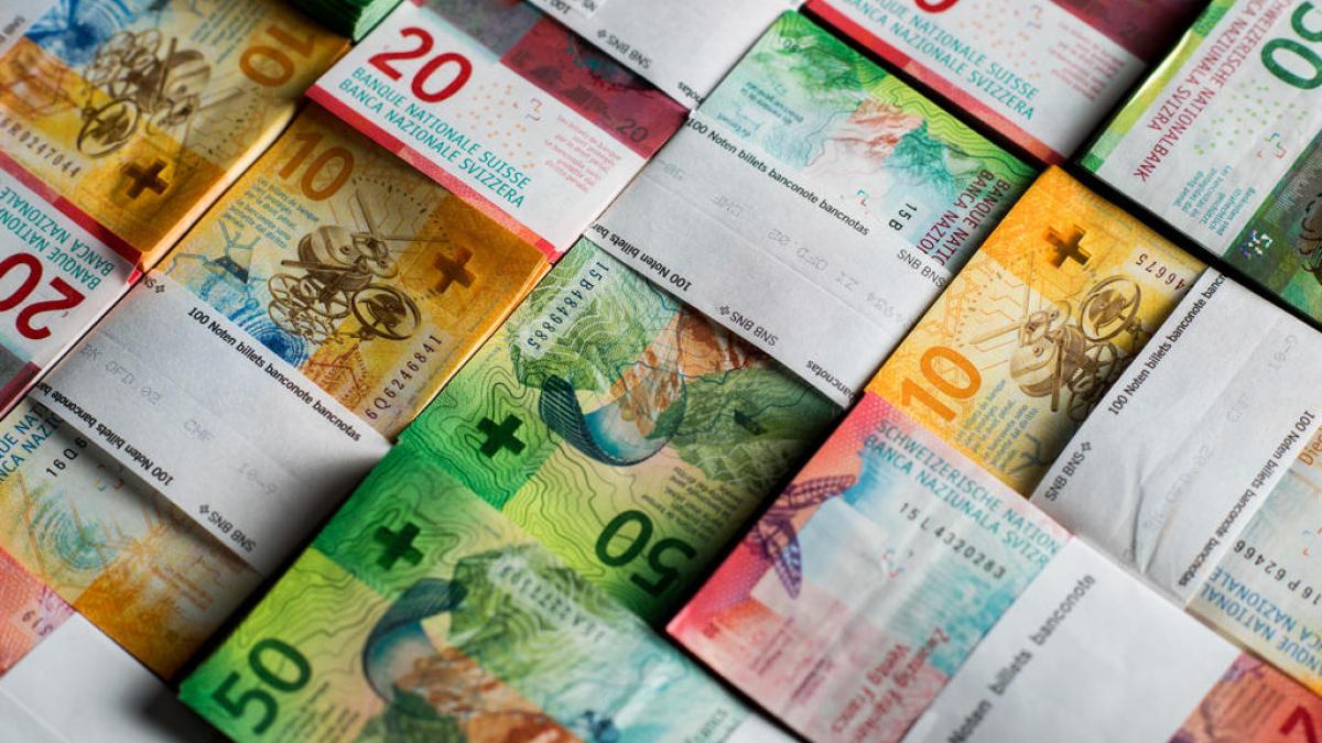 新版200瑞郎纸币将于8月面世- SWI swissinfo.ch