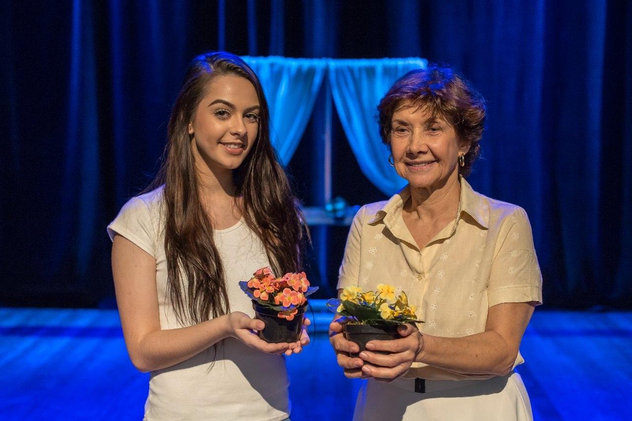 A atriz Yasmin e a diretora Ana Rosa