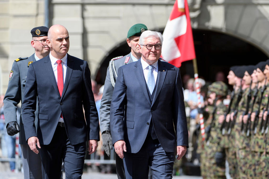 German President F.-W. Steinmeier with Swiss President Alain Berset (left)