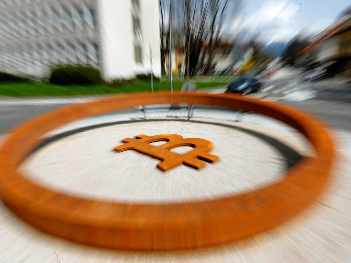 変動激しいビットコイン 安定化は可能か - SWI swissinfo.ch